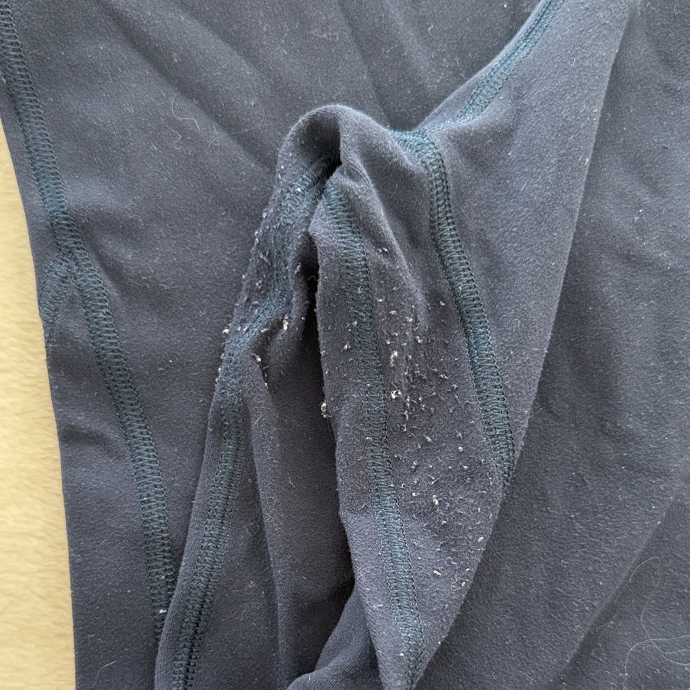 Lululemon navy High-Rise Leggings - Picture 3 of 4